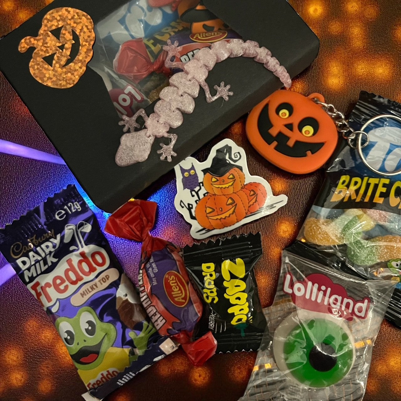 🎃 Snack & Cackle Treat Box 🎃